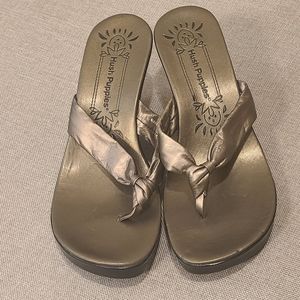 Hush Puppies Bronze Metallic Sandals 7.5M